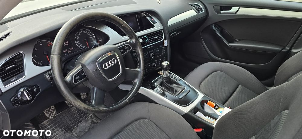 Audi A4 Avant 2.0 TDI DPF - 7