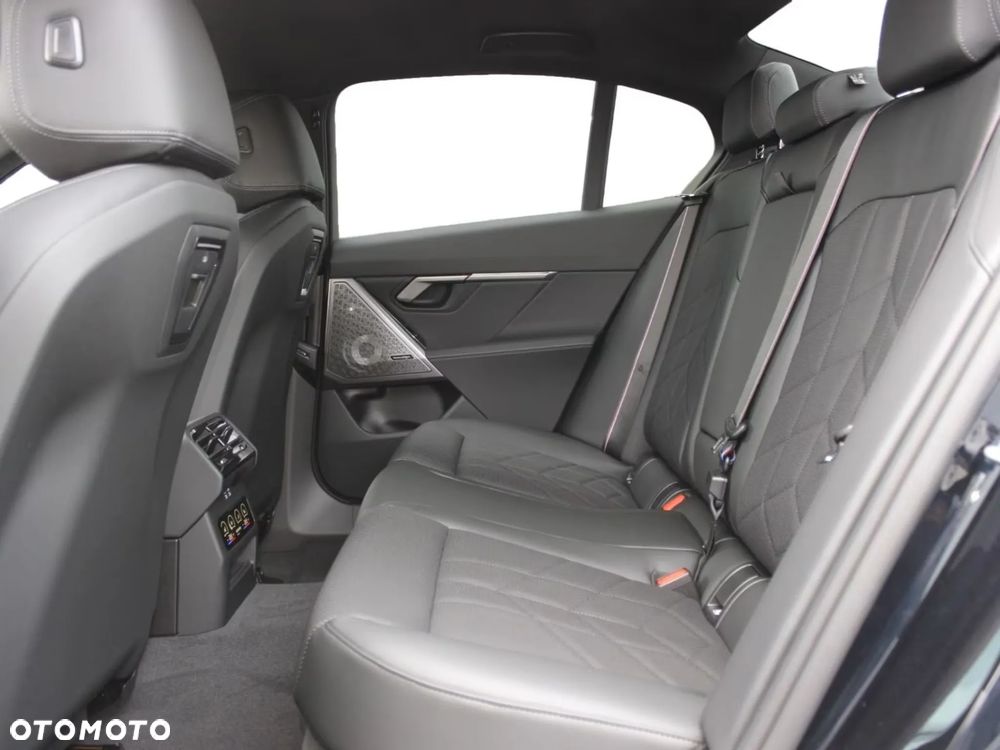 BMW Seria 5 540d xDrive mHEV M Sport - 14