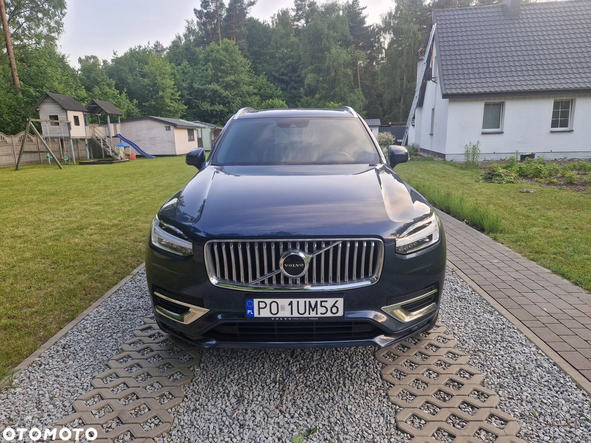 Volvo XC 90 - 1