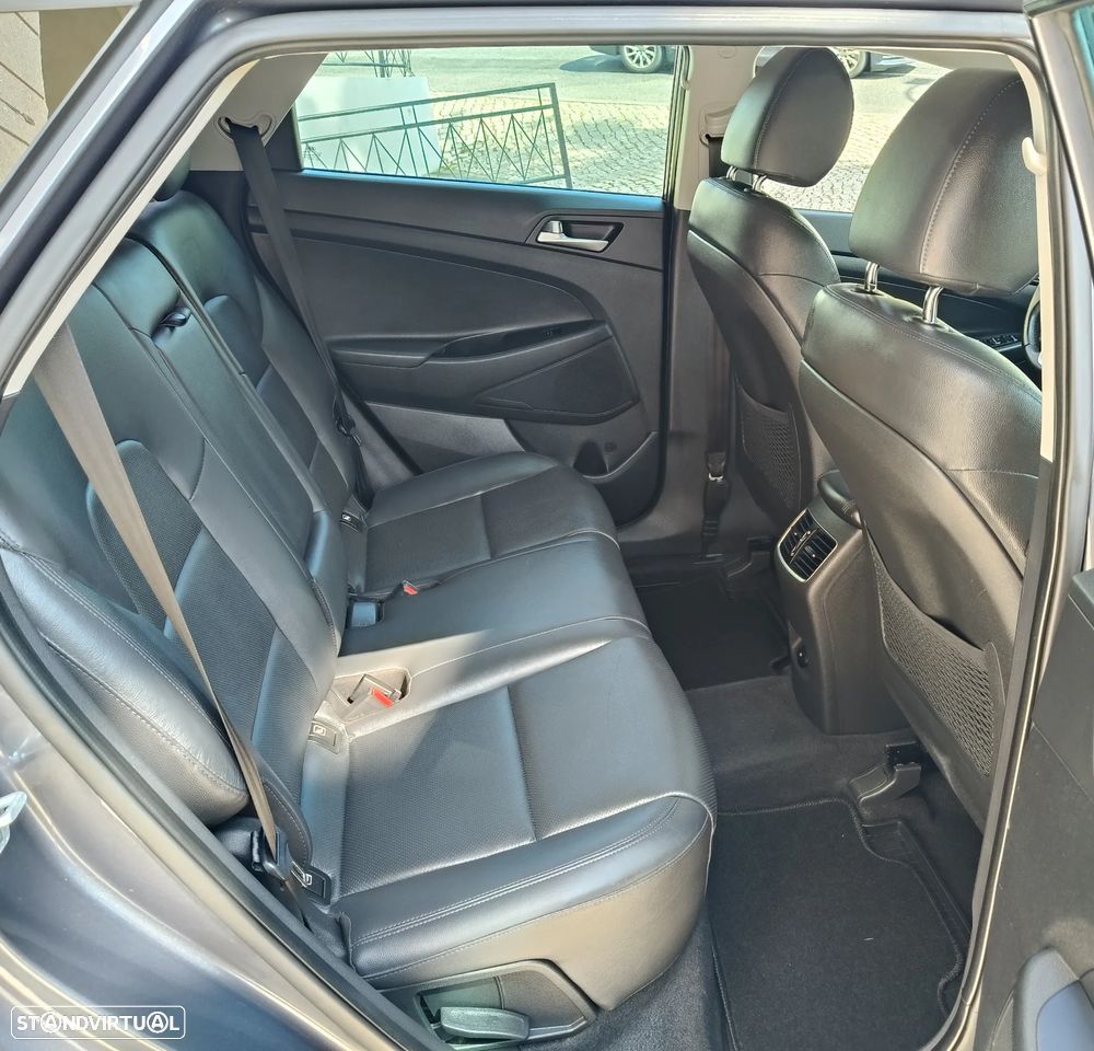 Hyundai Tucson 1.6 CRDi Premium+Pack Pele - 22