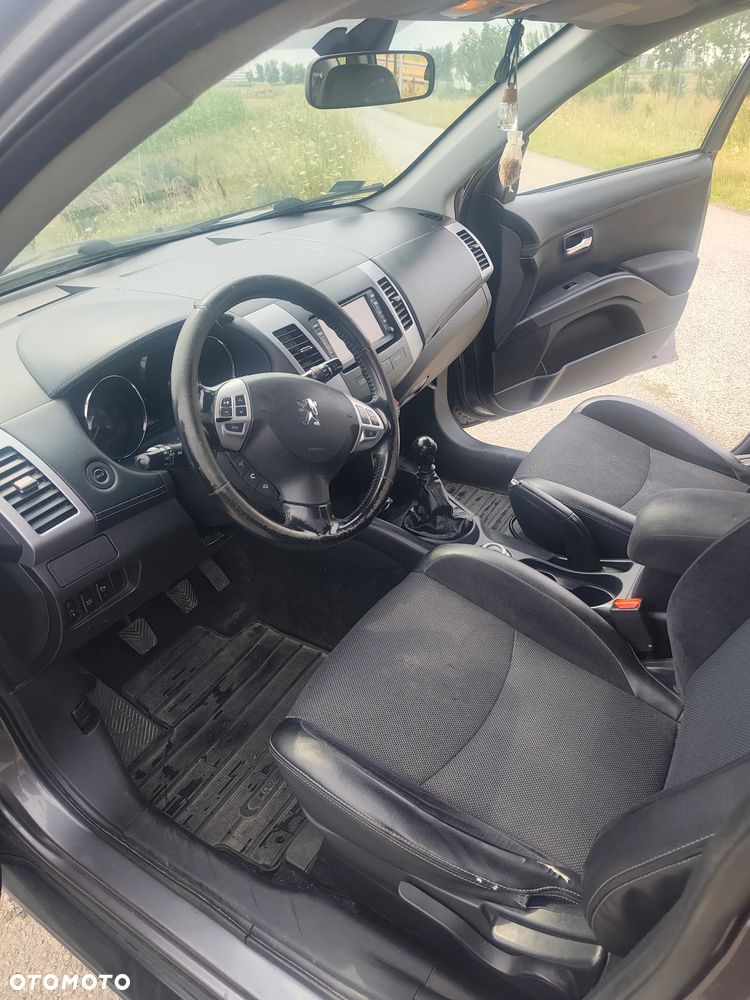 Peugeot 4007 2.2HDi Premium Euro5 - 8
