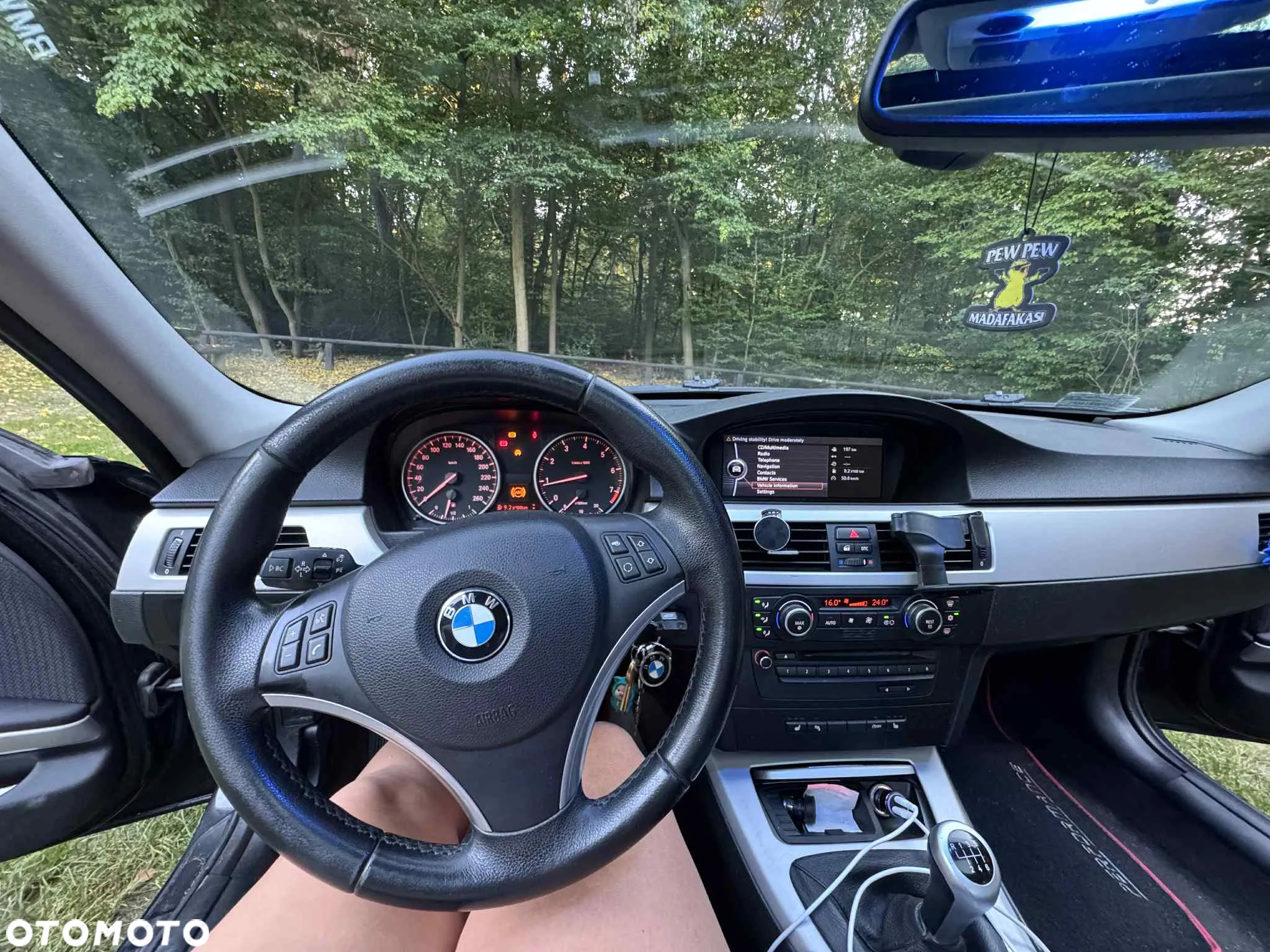 BMW Seria 3 320i - 11