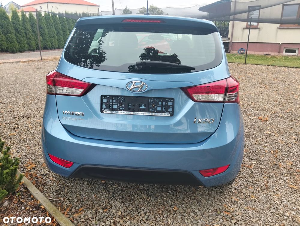 Hyundai ix20 1.4 Comfort - 12