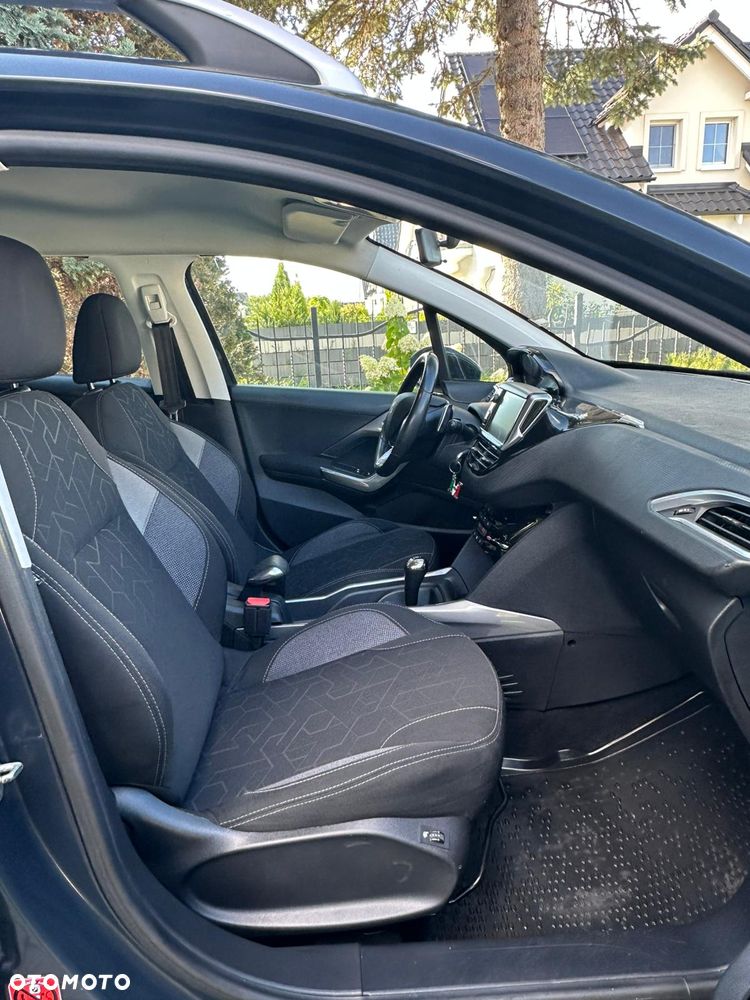 Peugeot 2008 82 e-VTI ETG5 Active - 37