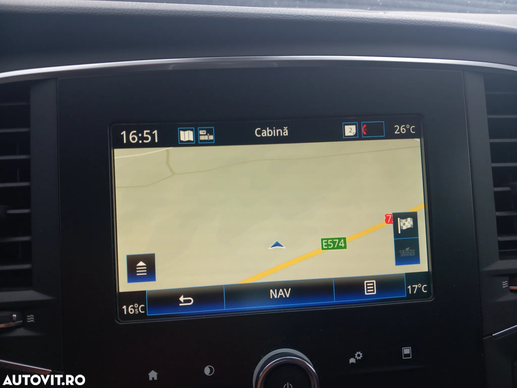 Renault Megane ENERGY TCe 140 EDC LIMITED - 17