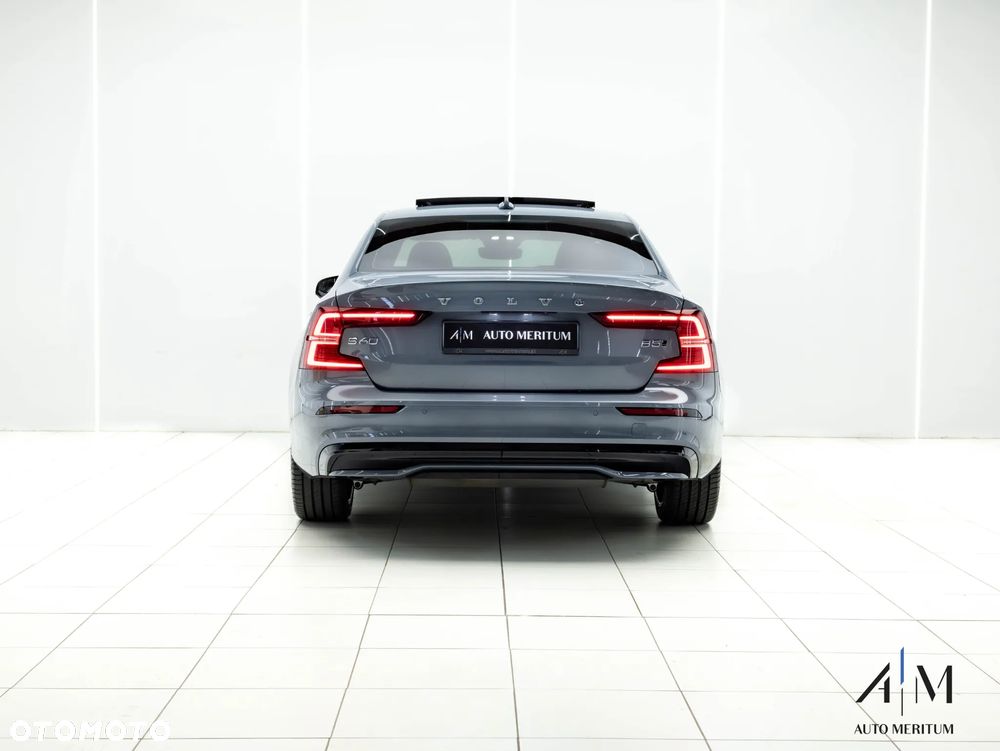 Volvo S60 B5 B AWD Ultimate Dark - 9