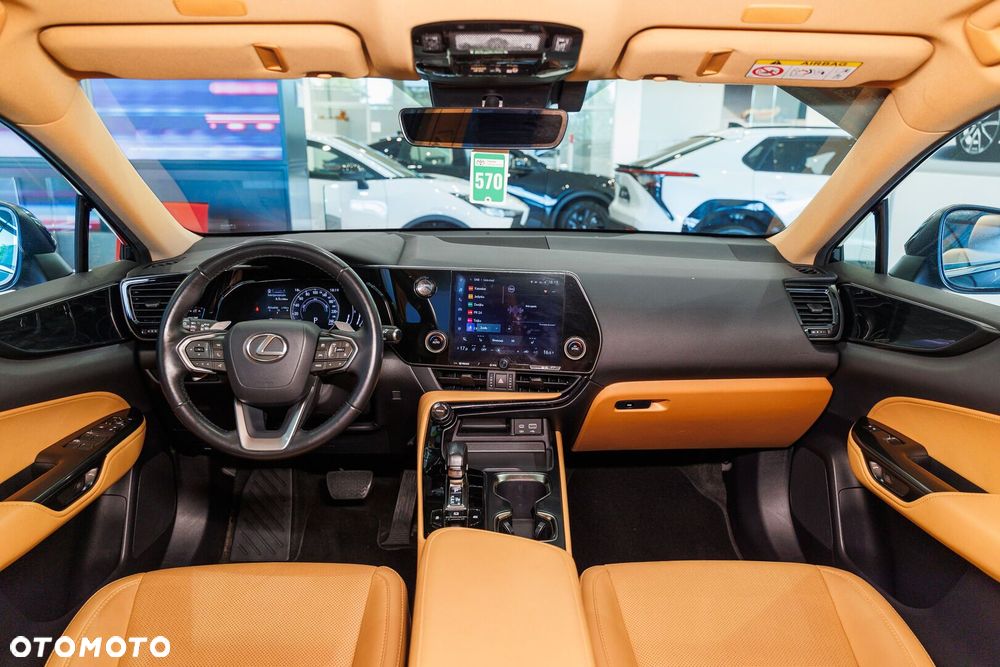 Lexus NX 350h Prestige 2WD - 8