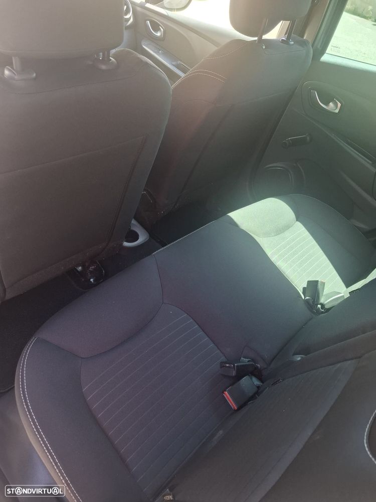 Renault Clio 0.9 TCe Zen - 12