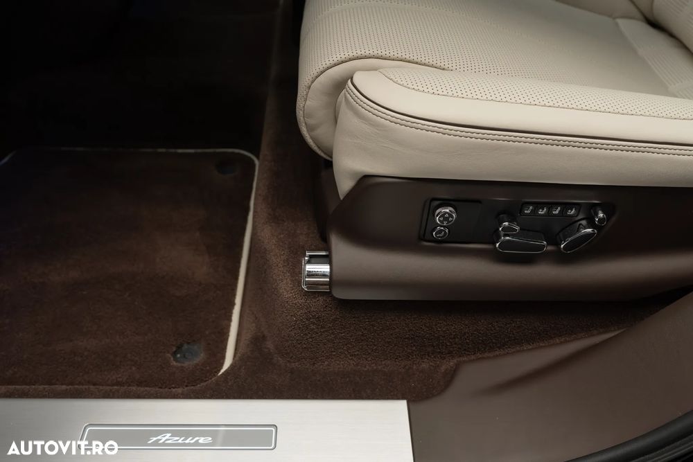 Bentley Bentayga - 30