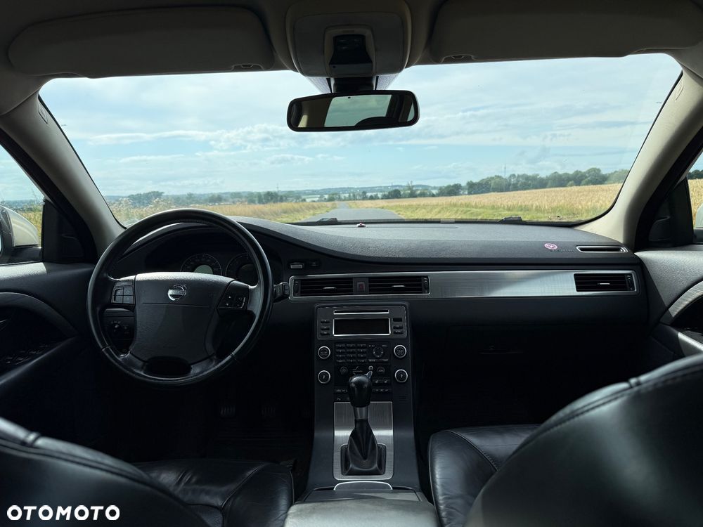 Volvo V70 2.0D Summum - 30