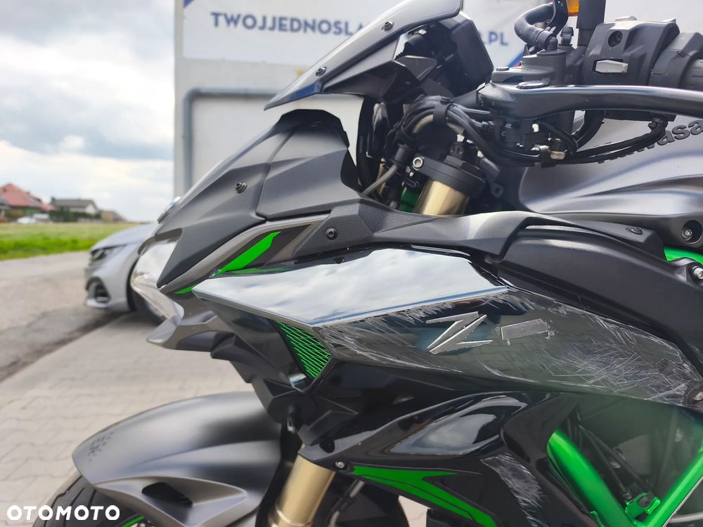 Kawasaki Z - 8