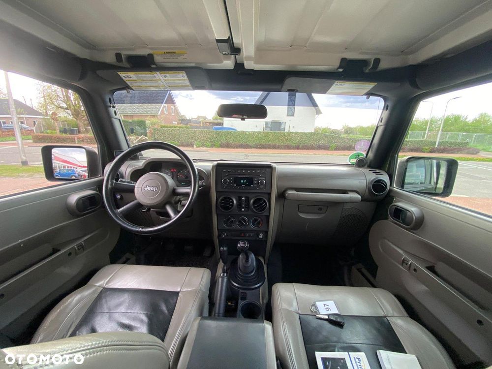 Jeep Wrangler - 17