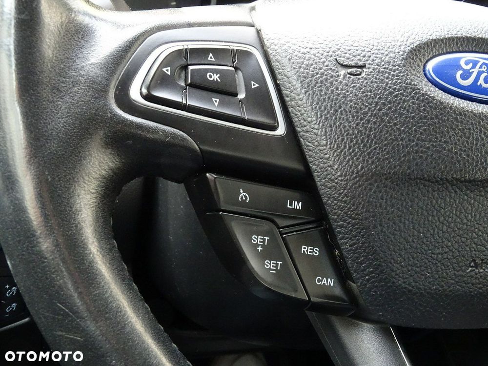 Ford Focus - 18