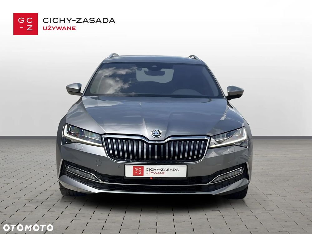 Skoda Superb 2.0 TDI SCR L&K DSG - 9