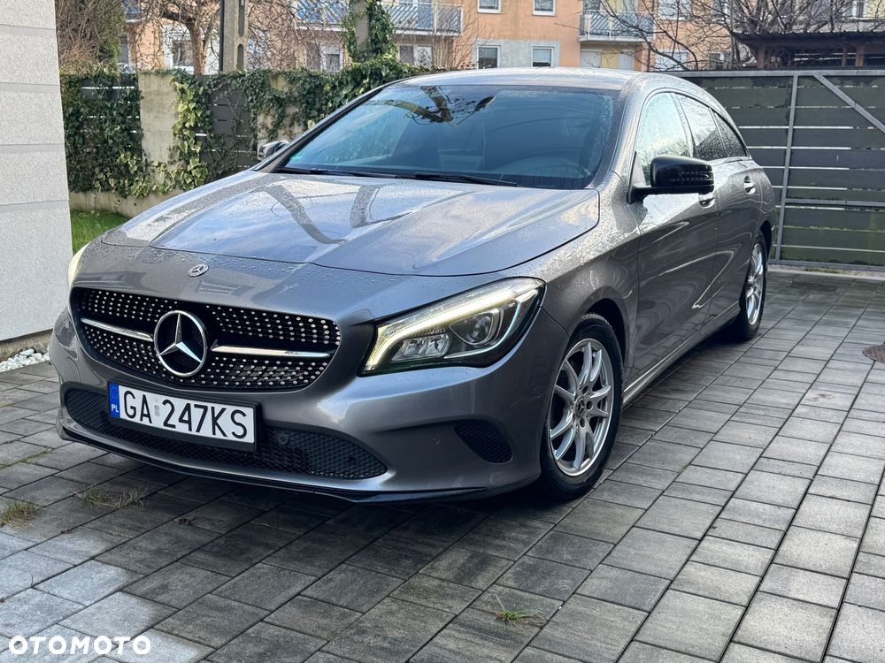 Mercedes-Benz CLA - 1