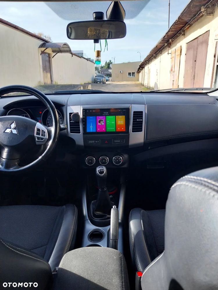 Mitsubishi Outlander 2.0 Intense + 2WD EU5 - 15