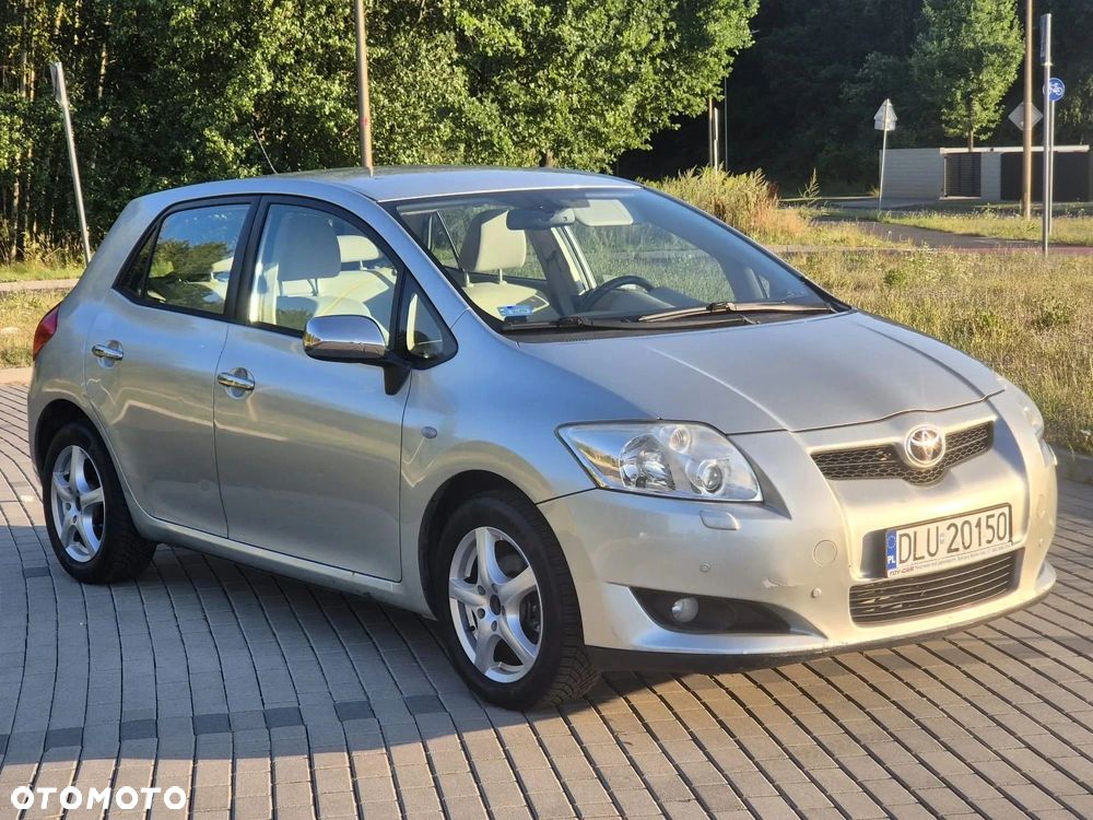 Toyota Auris 1.6 VVT-i Prestige MM - 1