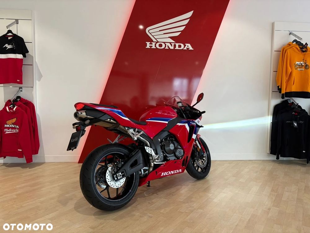Honda CBR - 5