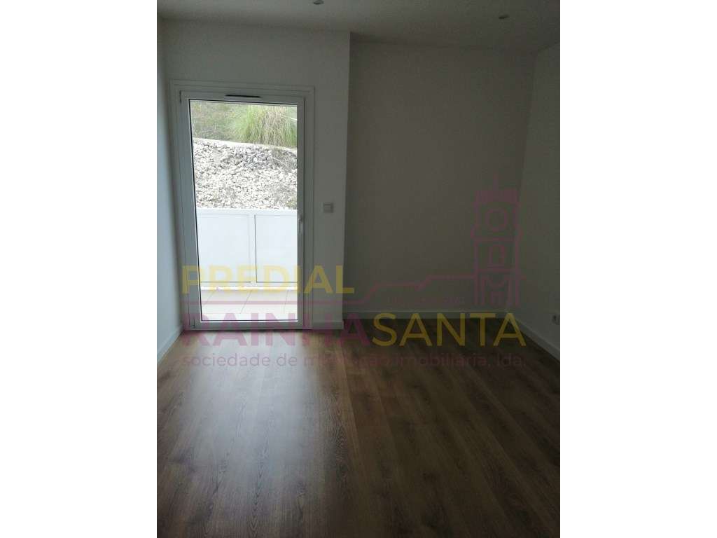 Apartamento T2 novo - Eiras - Grande imagem: 5/11