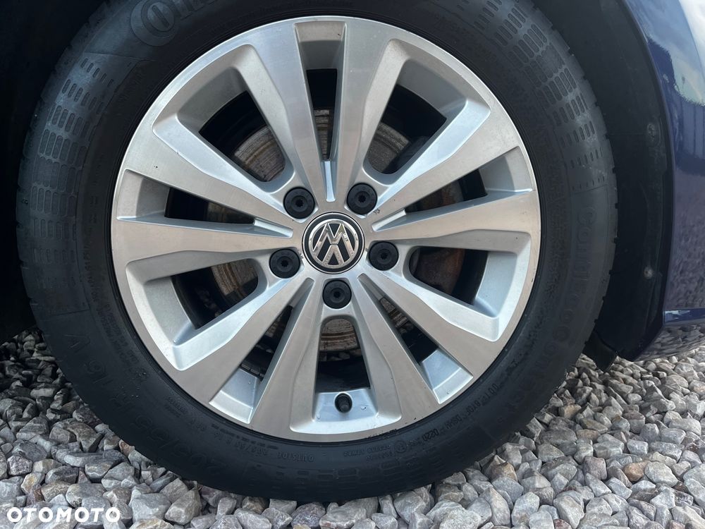 Volkswagen Golf 1.5 TSI BMT Trendline - 37