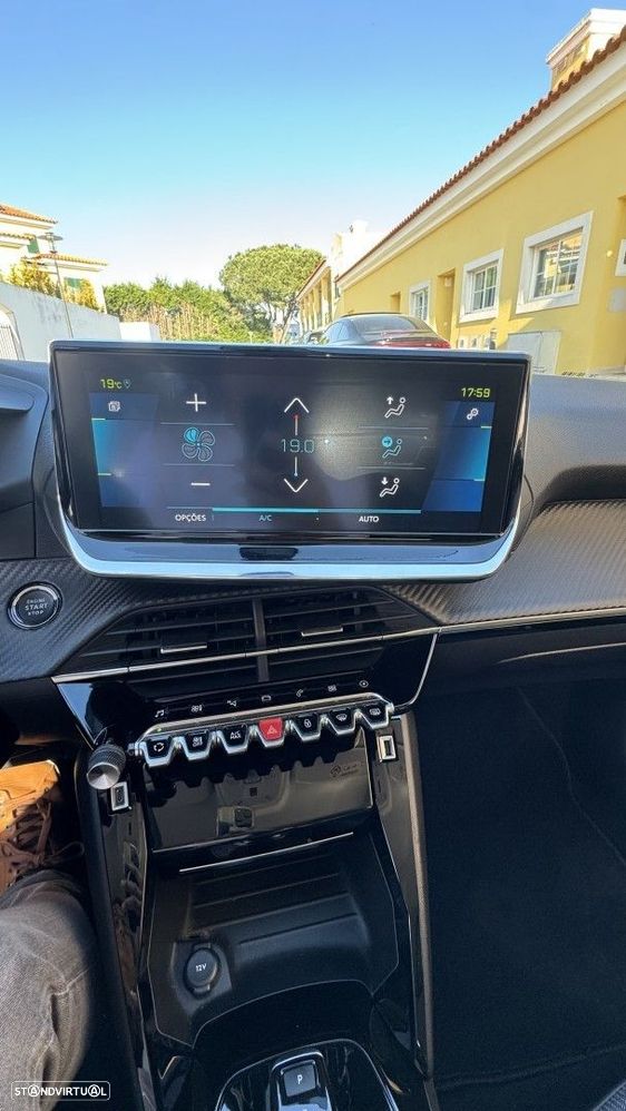 Peugeot e-208 50 kWh Allure Pack - 15