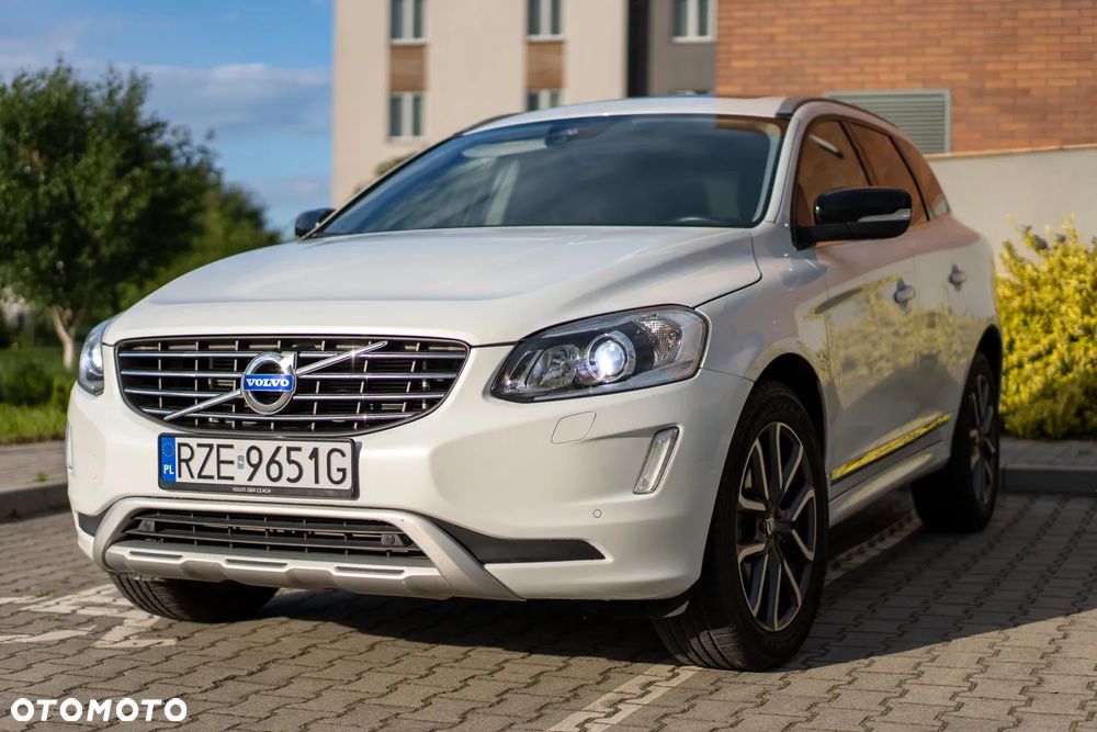 Volvo XC 60 T6 AWD Inscription - 1