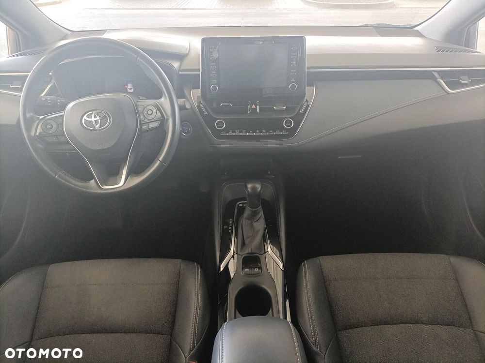 Toyota Corolla - 9