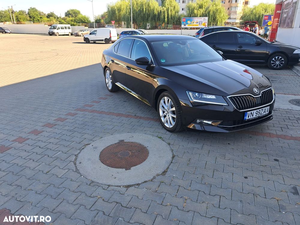 Skoda Superb 2.0 TDI DSG L&K - 9