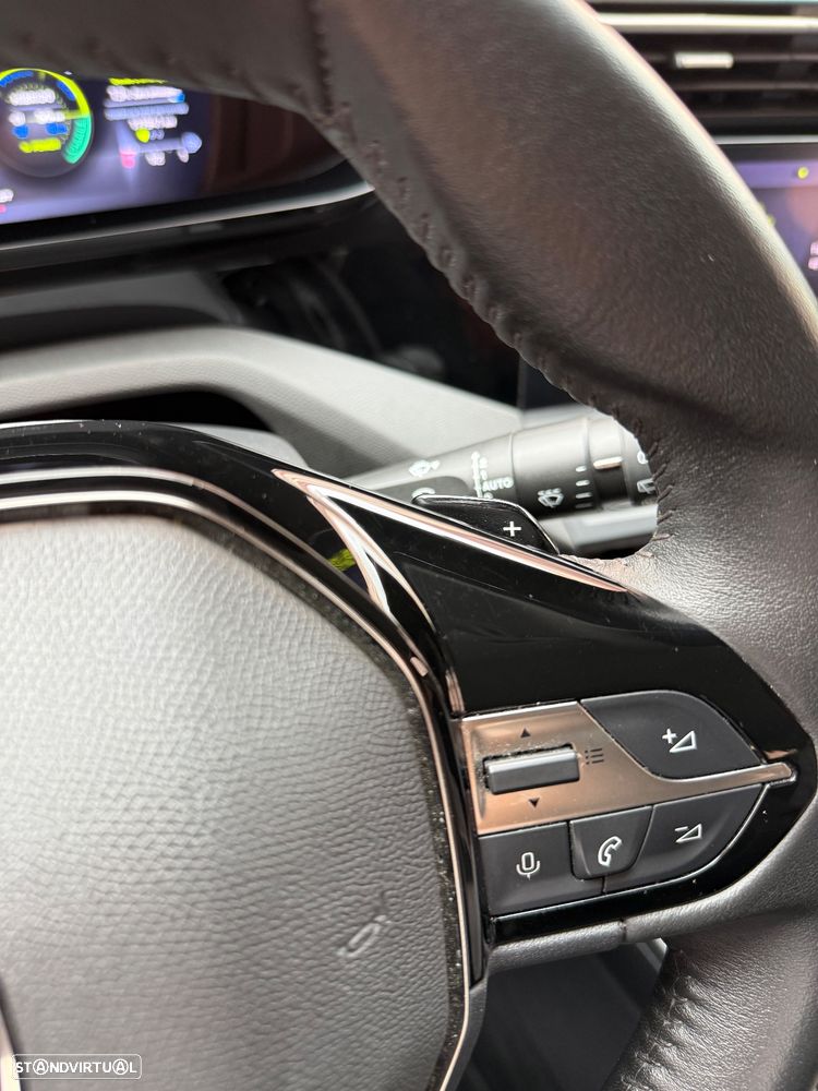 Peugeot 308 Plug-In Hybrid 180 e-EAT8 GT - 28