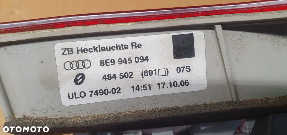 Lampa prawy tył tylna prawa w klapę Audi A4 B7 Kombi 8E9945094 - 6