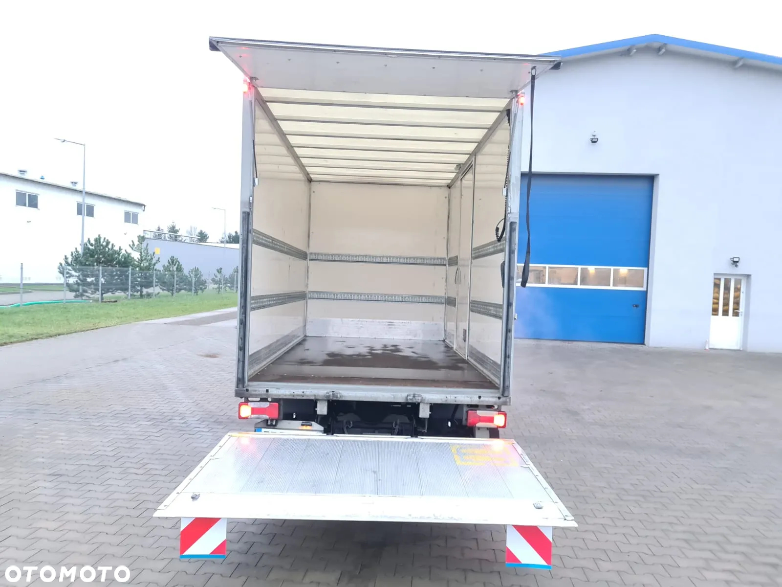 Iveco 35C140 kontener+winda 2019r. - 3