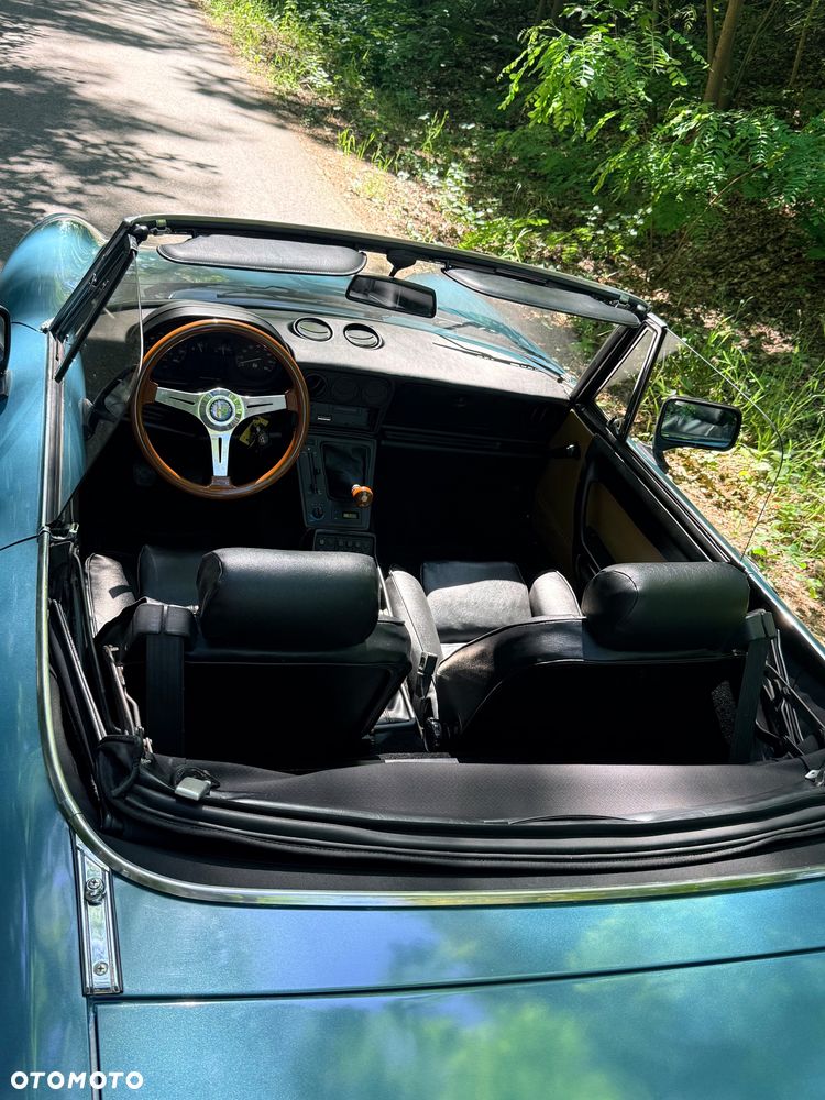 Alfa Romeo Spider - 28