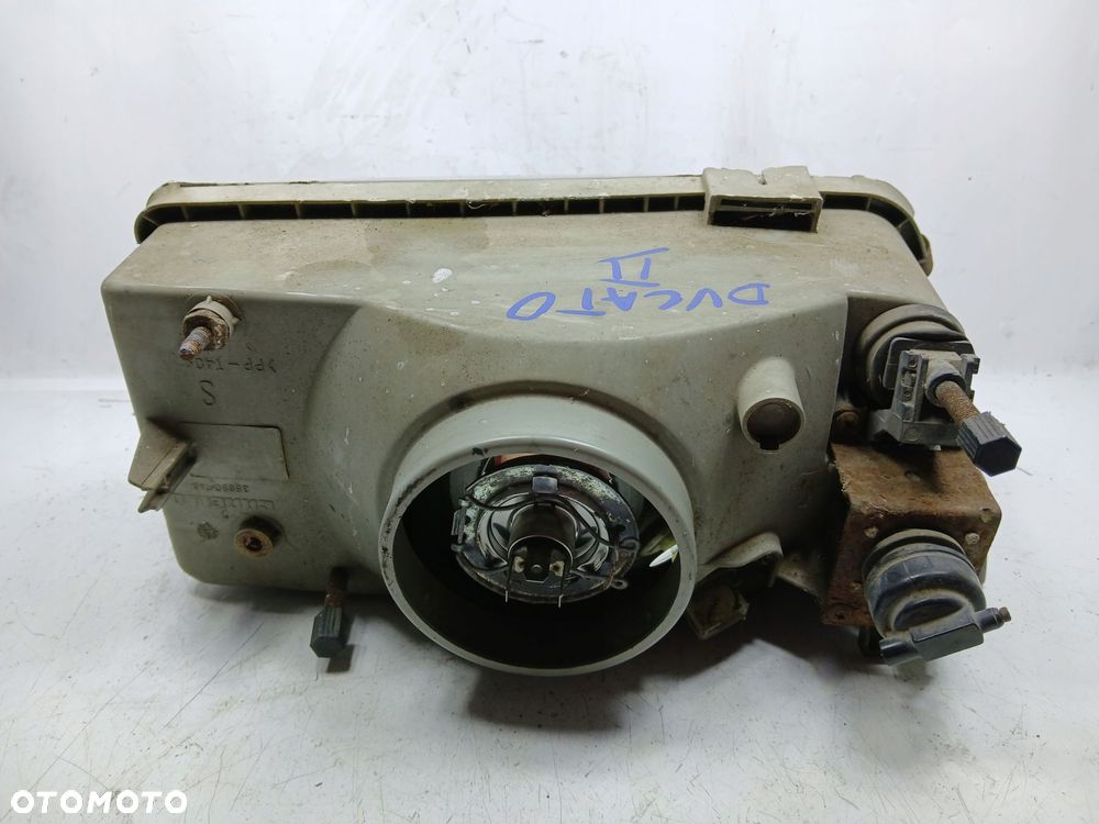 Fiat Ducato 1 Lampa Prawa Przód - 4