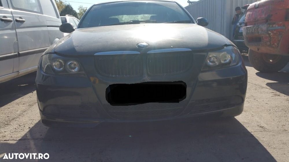 Dezmembrari  BMW 3 (E90, E91, E93, E92)  2005  > 2013 325 i Benzina - 1