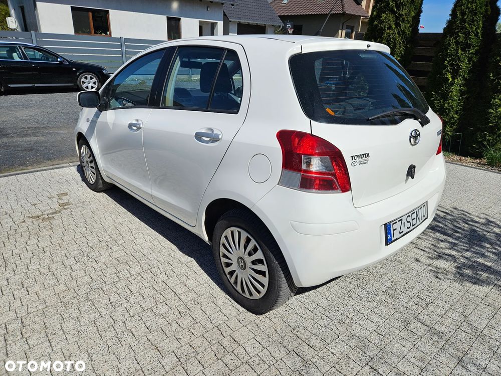 Toyota Yaris 1.4 D-4D Executive - 6