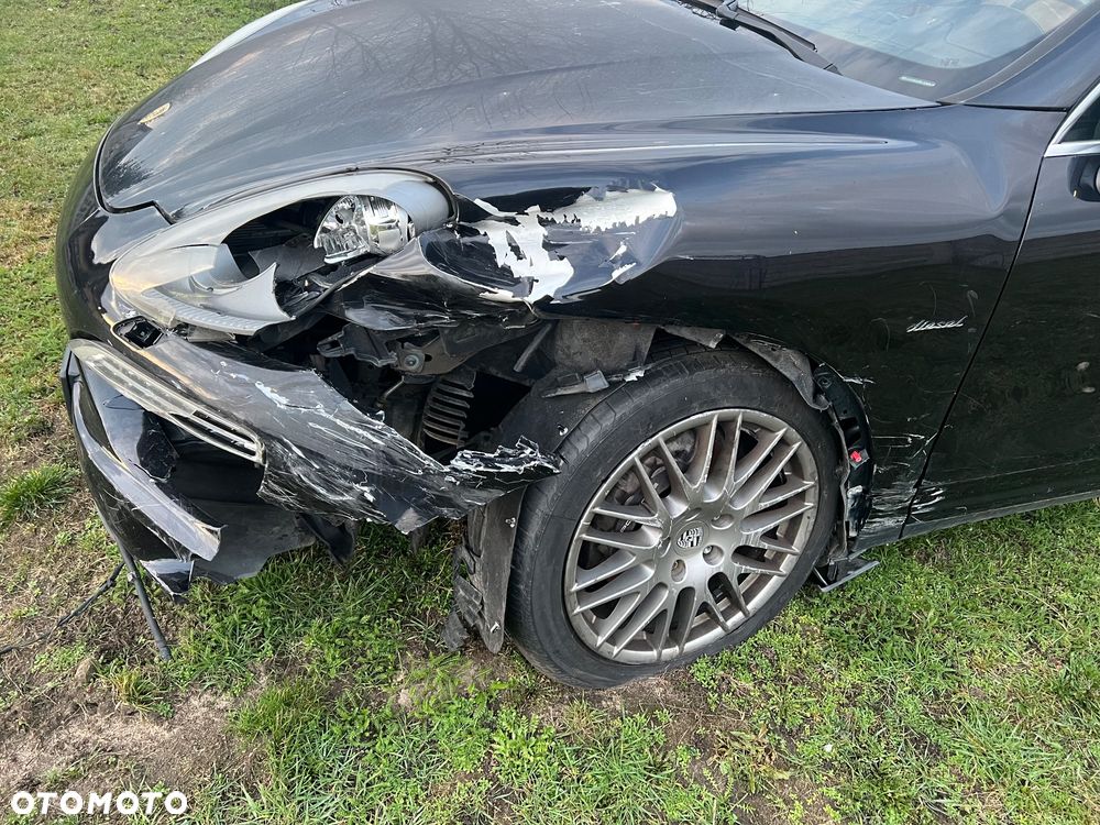 Porsche Cayenne Diesel Tiptronic S - 2