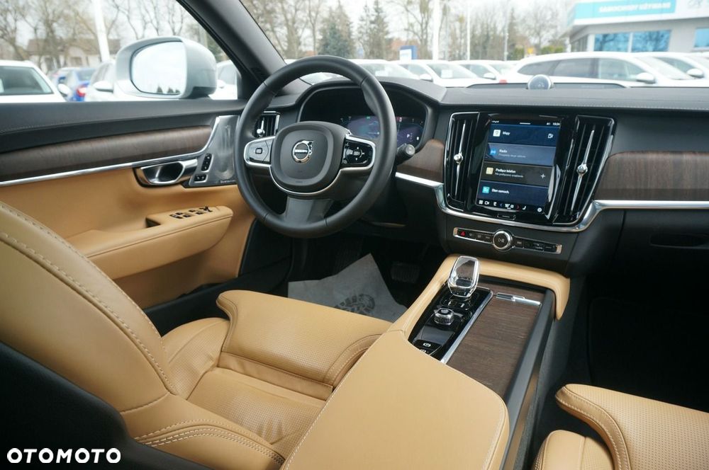 Volvo V90 Cross Country B5 D AWD Ultimate - 19