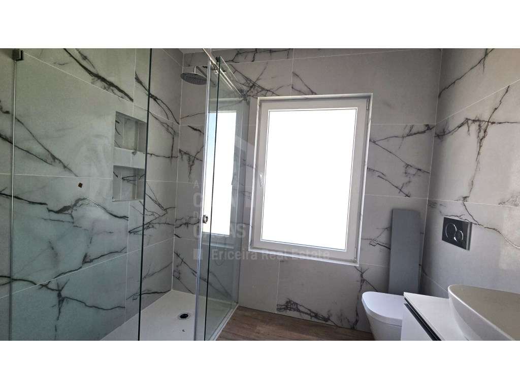 Vende Moradia T3 - Ericeira 1,5 km, A Casa das Casas - Grande imagem: 5/11