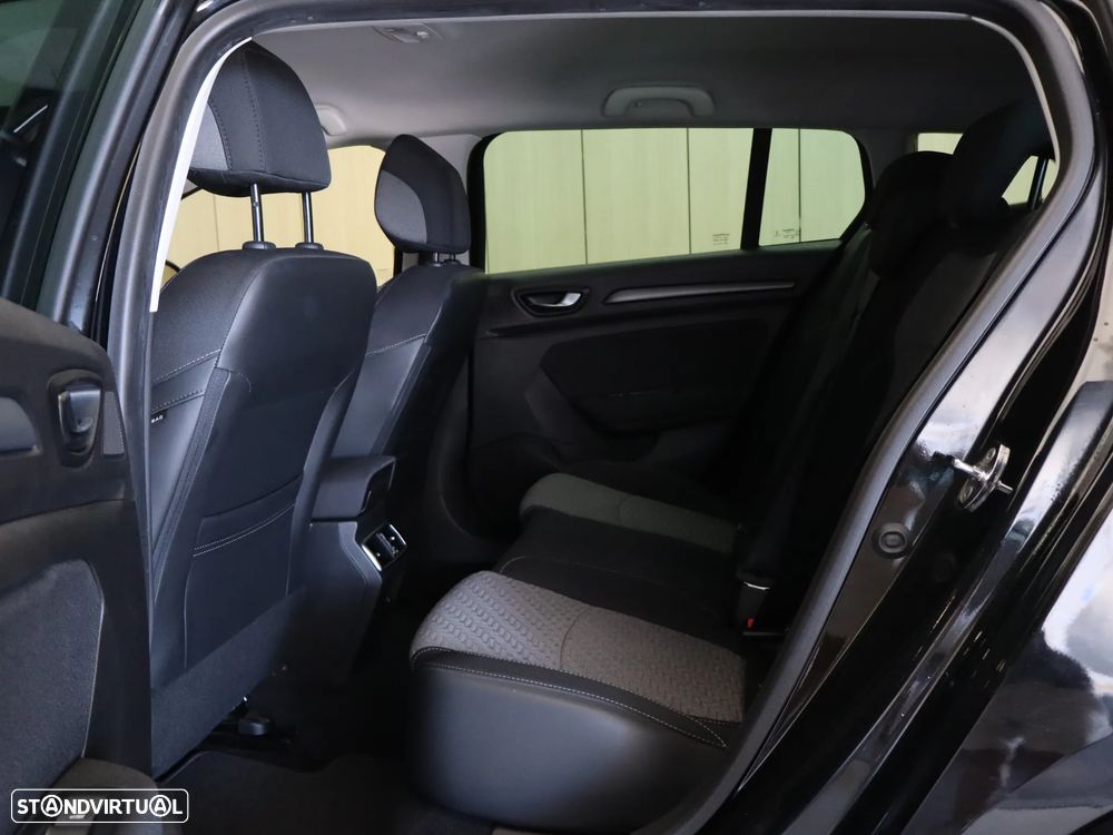 Renault Mégane Sport Tourer 1.6 E-Tech Plug-In Limited - 15