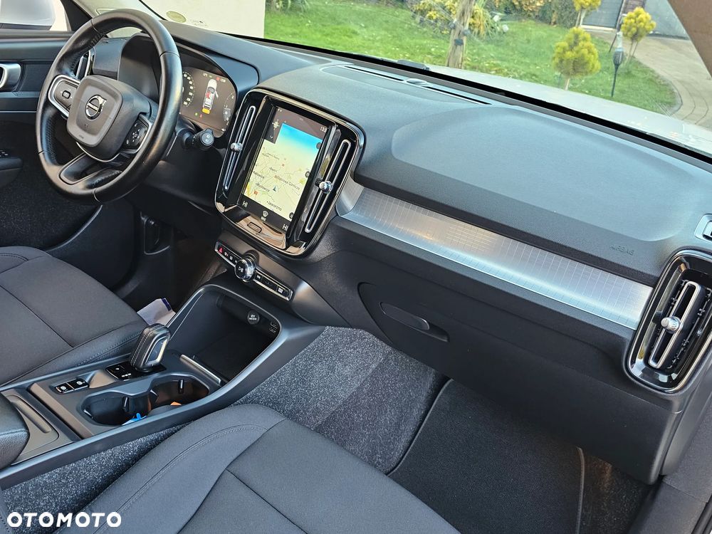 Volvo XC 40 D3 SCR Momentum - 30