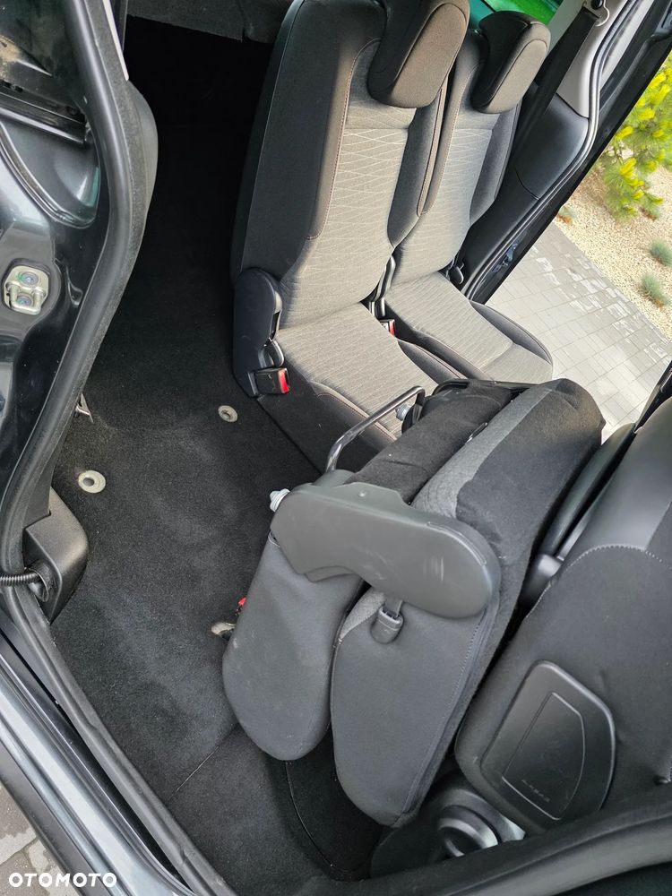 Citroën Berlingo Multispace PureTech 110 SELECTION - 26