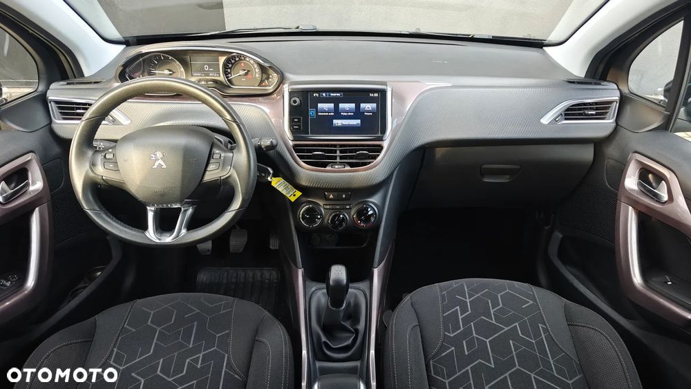 Peugeot 2008 PureTech 82 Allure - 8