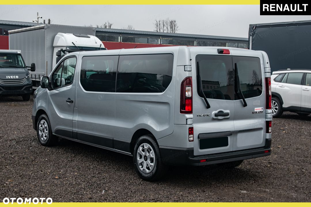 Renault Trafic - 11
