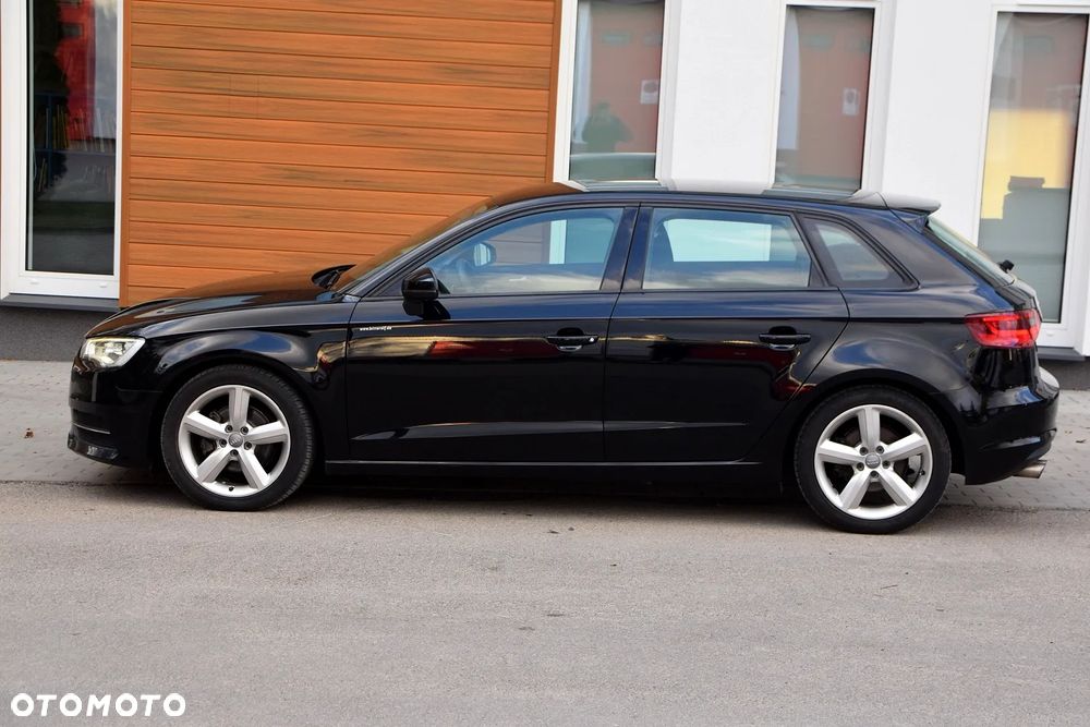Audi A3 Sportback - 7