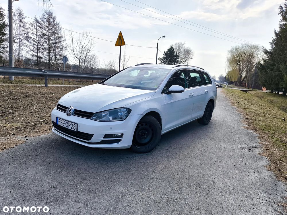 Volkswagen Golf VI 1.6 TDI Comfortline - 1