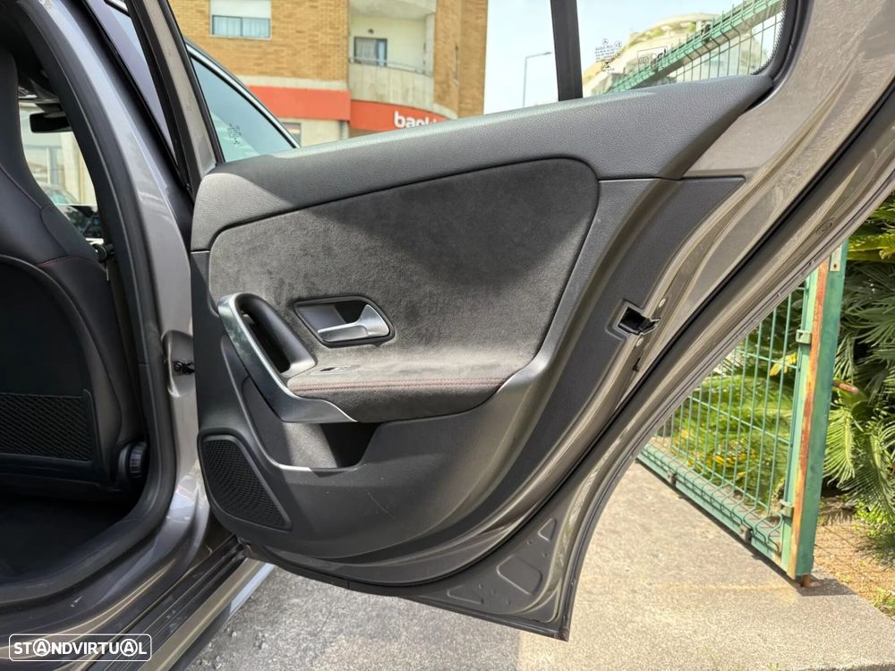 Mercedes-Benz A 180 d AMG Line Aut. - 45