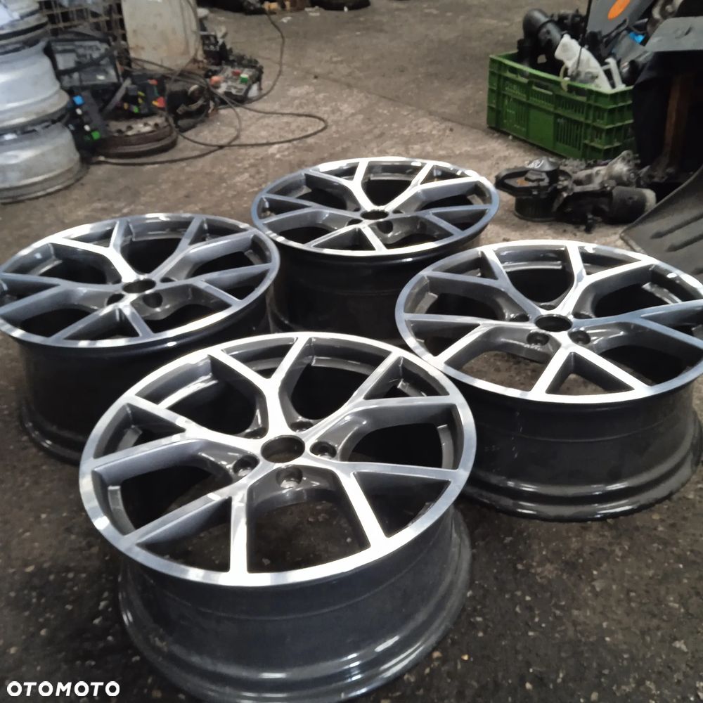 Felgi Audi RS3 8Y 19" ET46 - 2