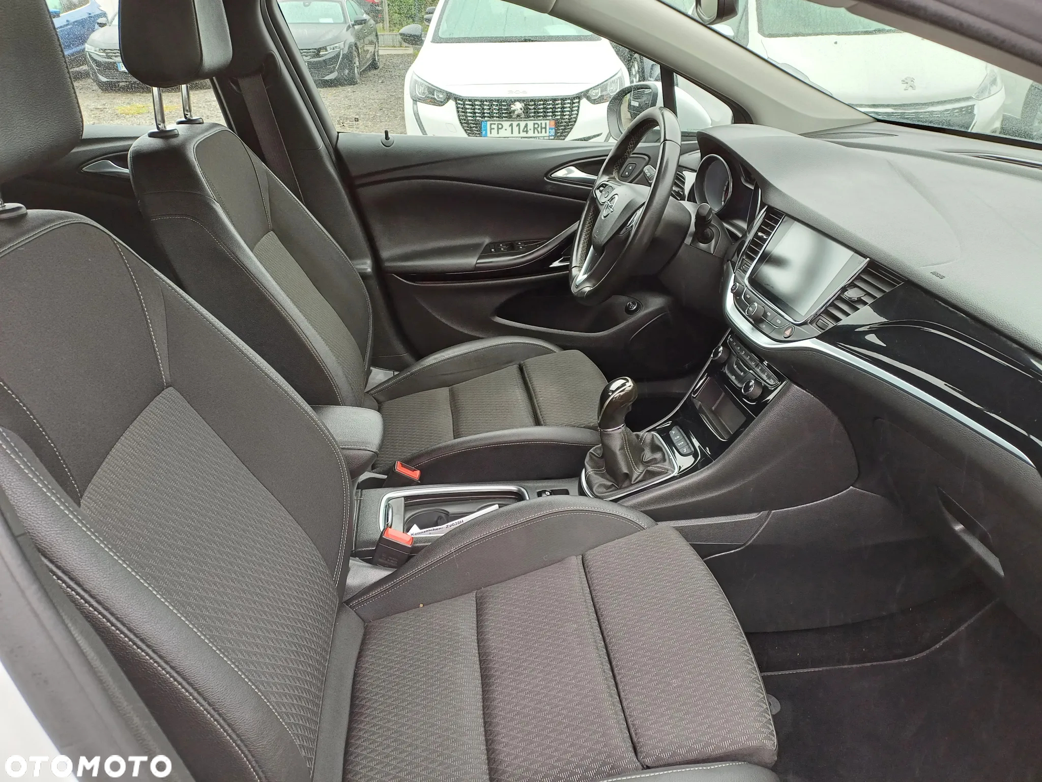Opel Astra 1.4 Turbo Innovation - 9