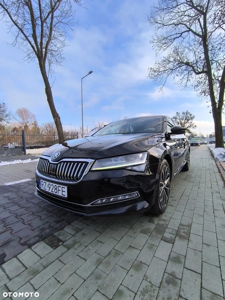 Skoda Superb 2.0 TDI Ambition - 11