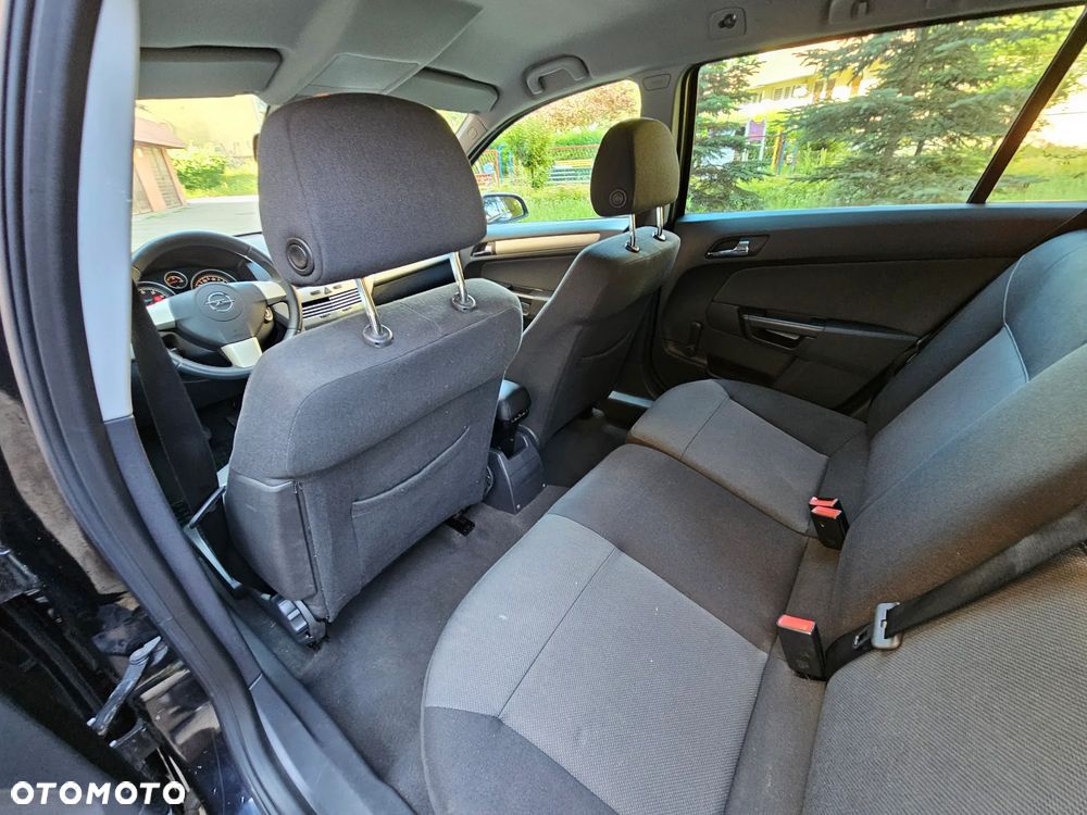 Opel Astra 1.6 Enjoy - 20